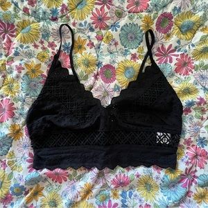 black crop top